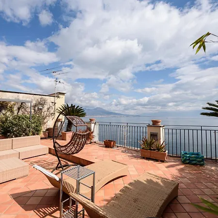Via Posillipo 335